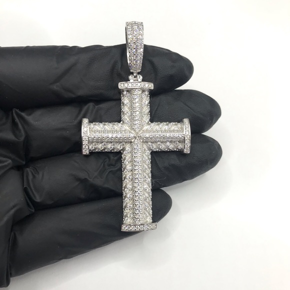 925 Sterling Silver 5.20CTMOISSANITE Cross Men’s Pendant